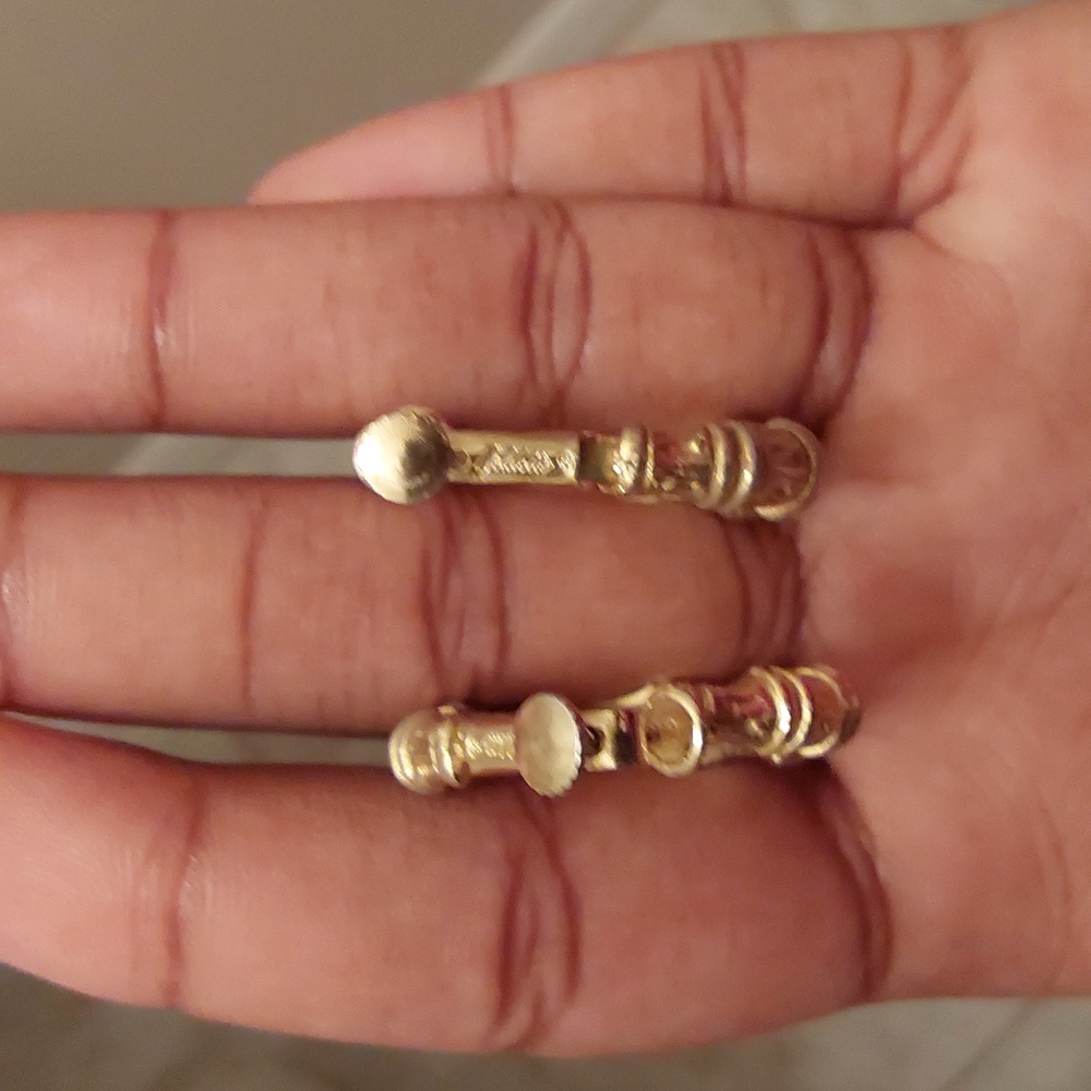 Vintage Goldette Screw-On Hoop Earrings Pat No 3176476 36$